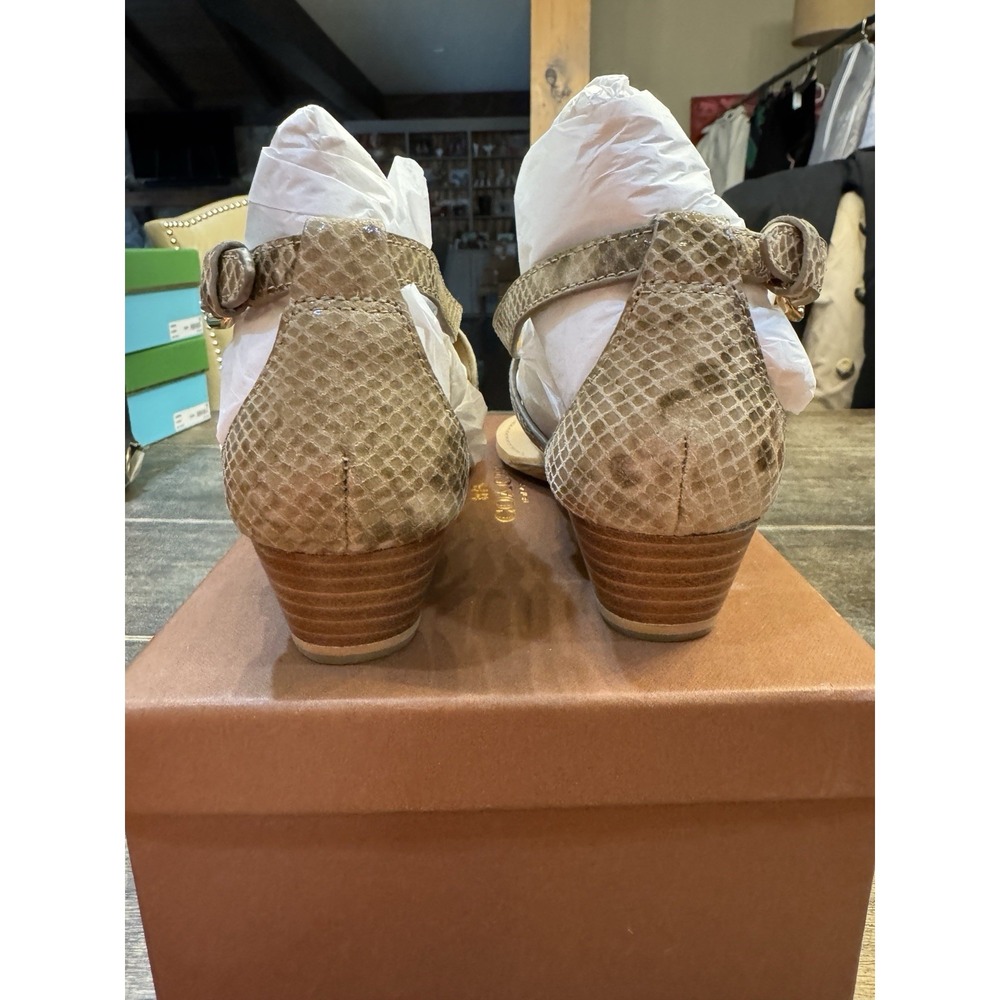 COACH Ingrid Natural Snake Print Leather Thong Wedge Sandals Women's Size 6 - Picture 9 of 14